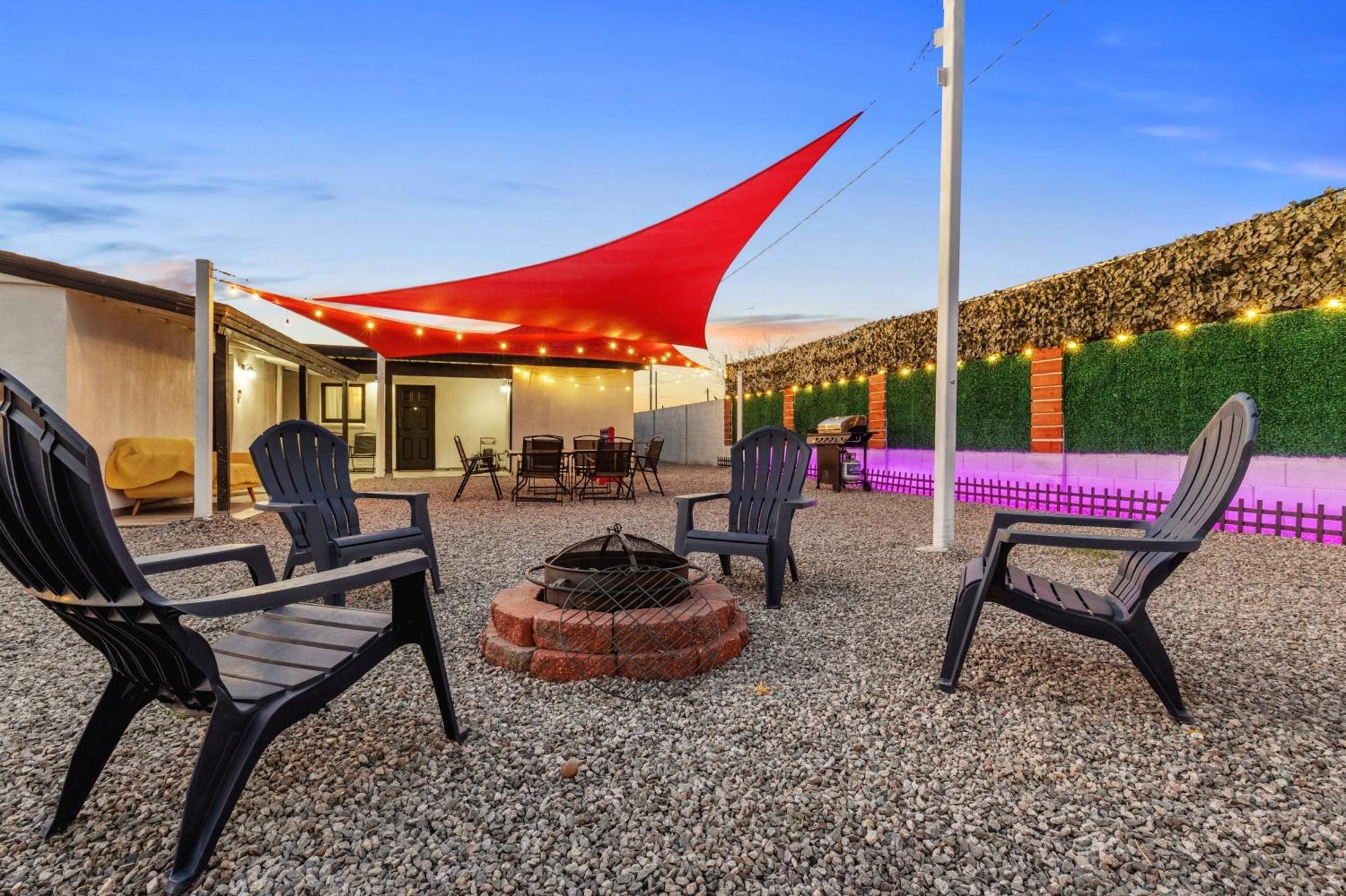 Phoenix Retreat - Studio With King Bed - 10 Min From Airp - Unit C المظهر الخارجي الصورة